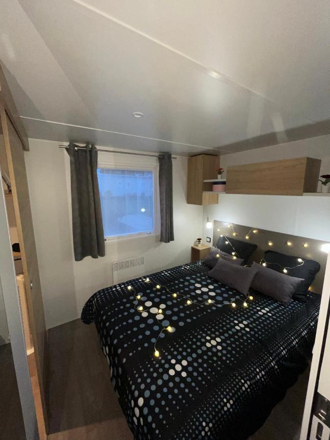 Mobil-Home 4 Etoiles Avec Piscine Proche De Blois Onzain Kültér fotó